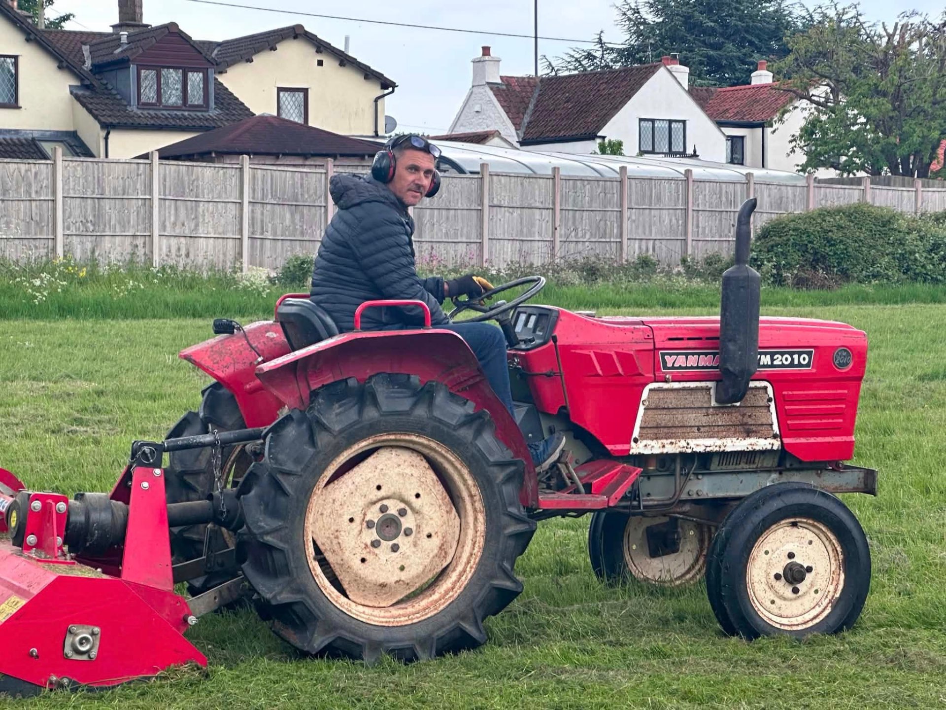 Paddock mowing with the compact tractor